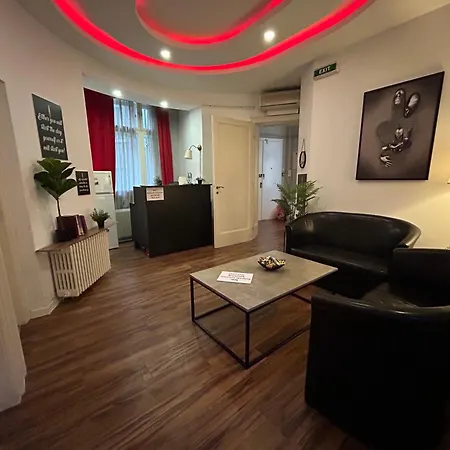 Apartment Epicenter